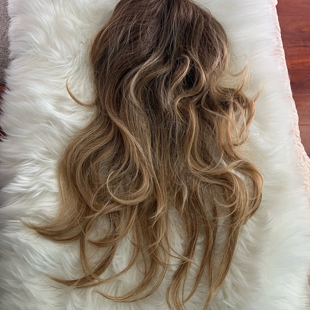 Blonde wig